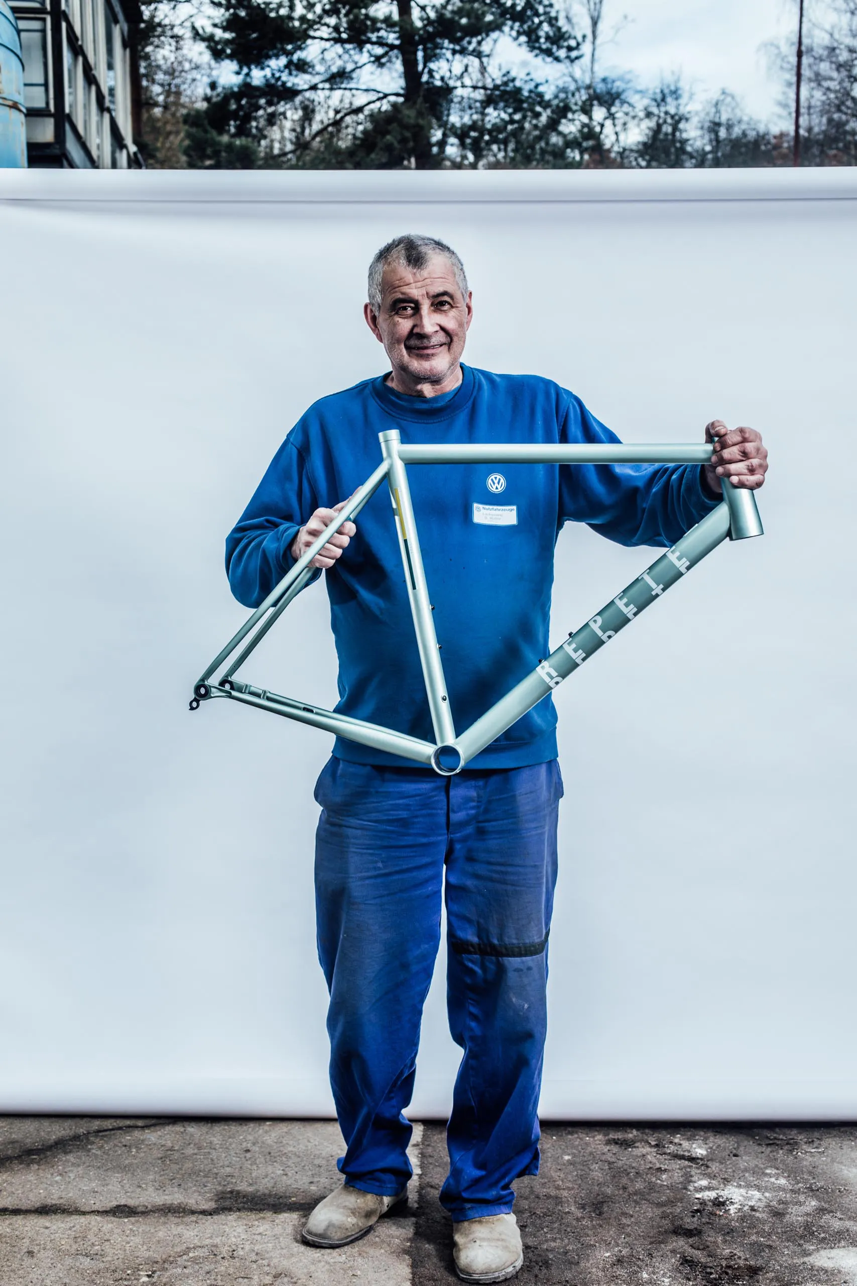 Repete, bicycle, frame, portrait