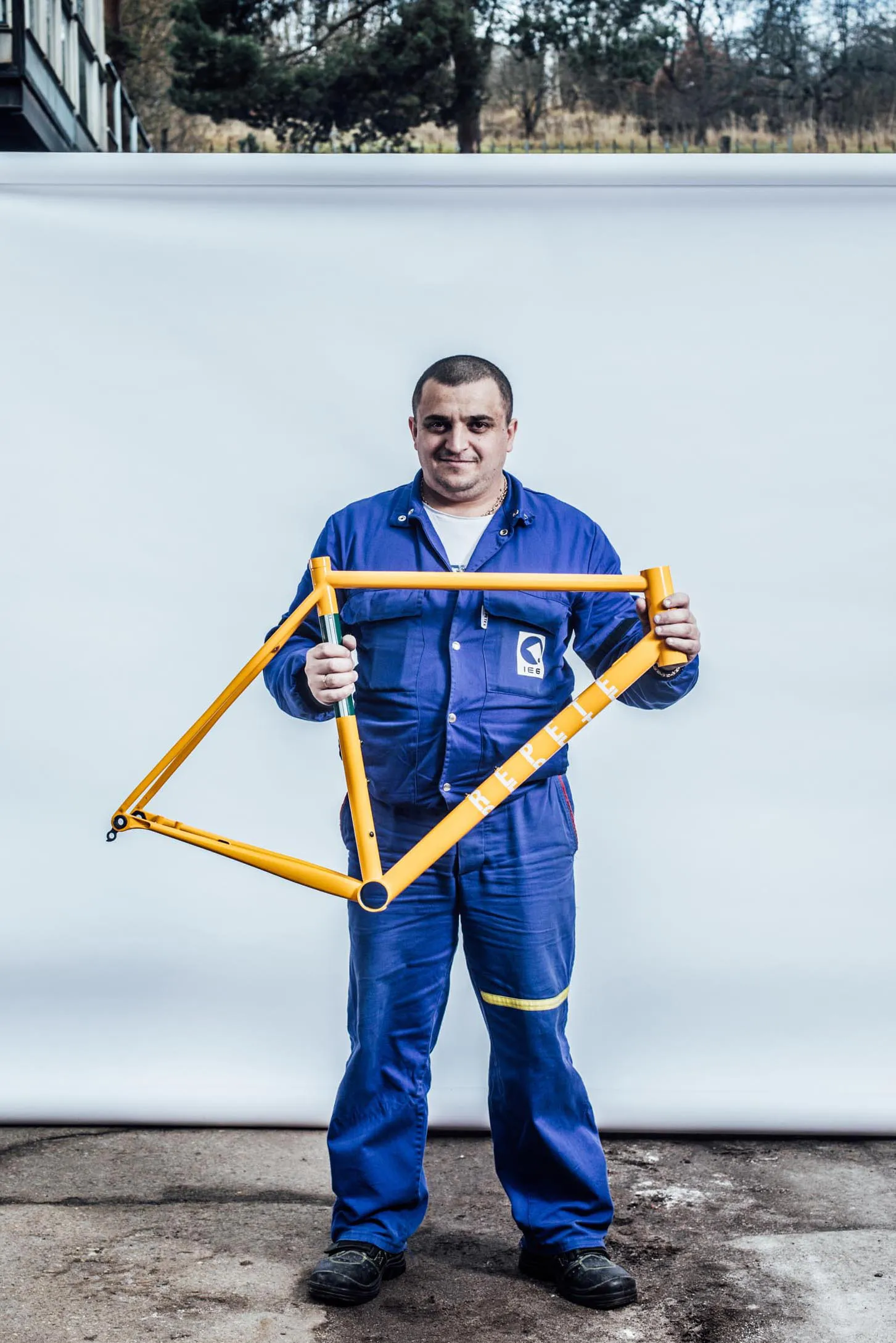 Repete, bicycle, frame, portrait