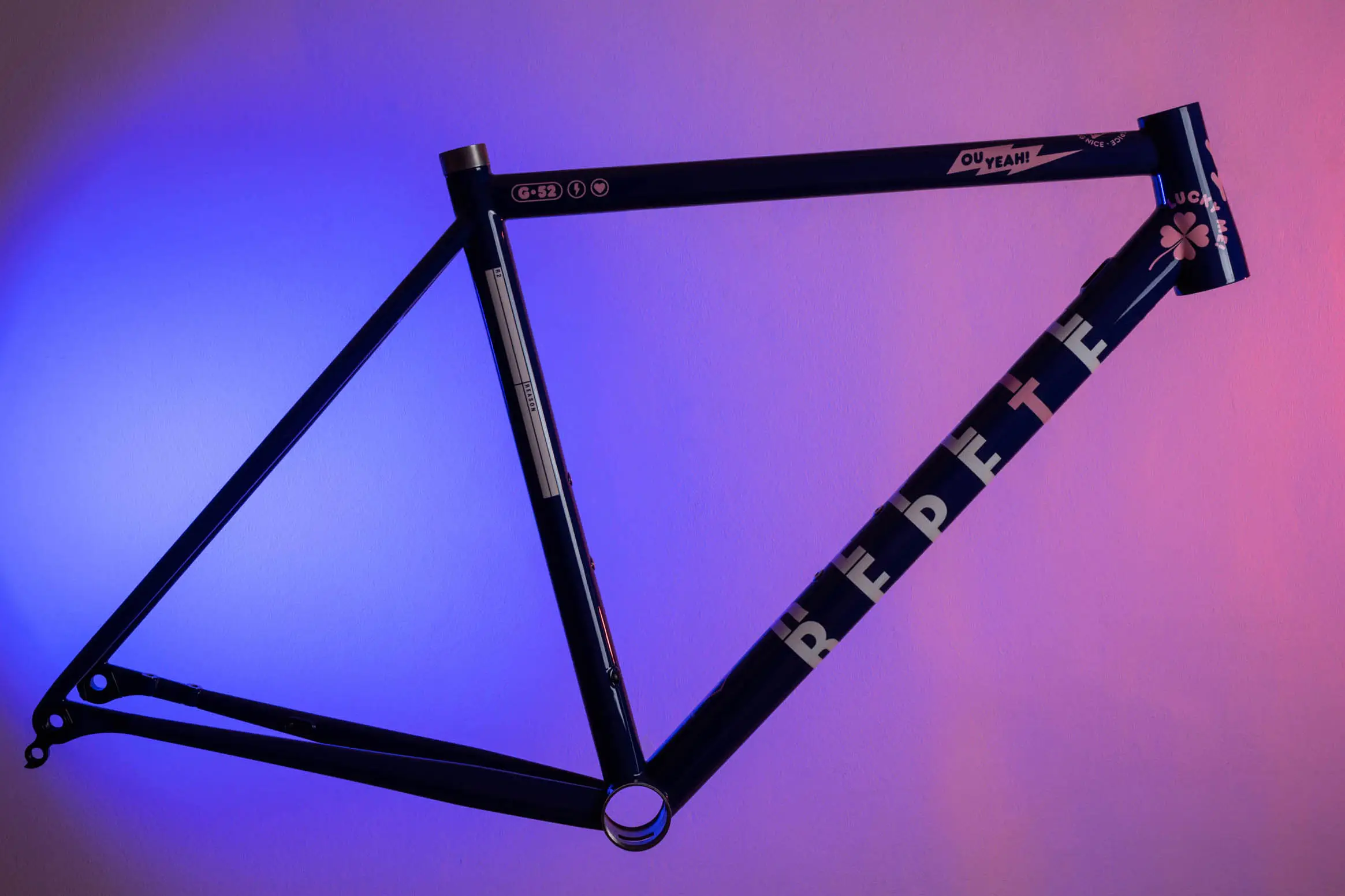 Repete, jazdím čiarnu stredu, bicycle, frame