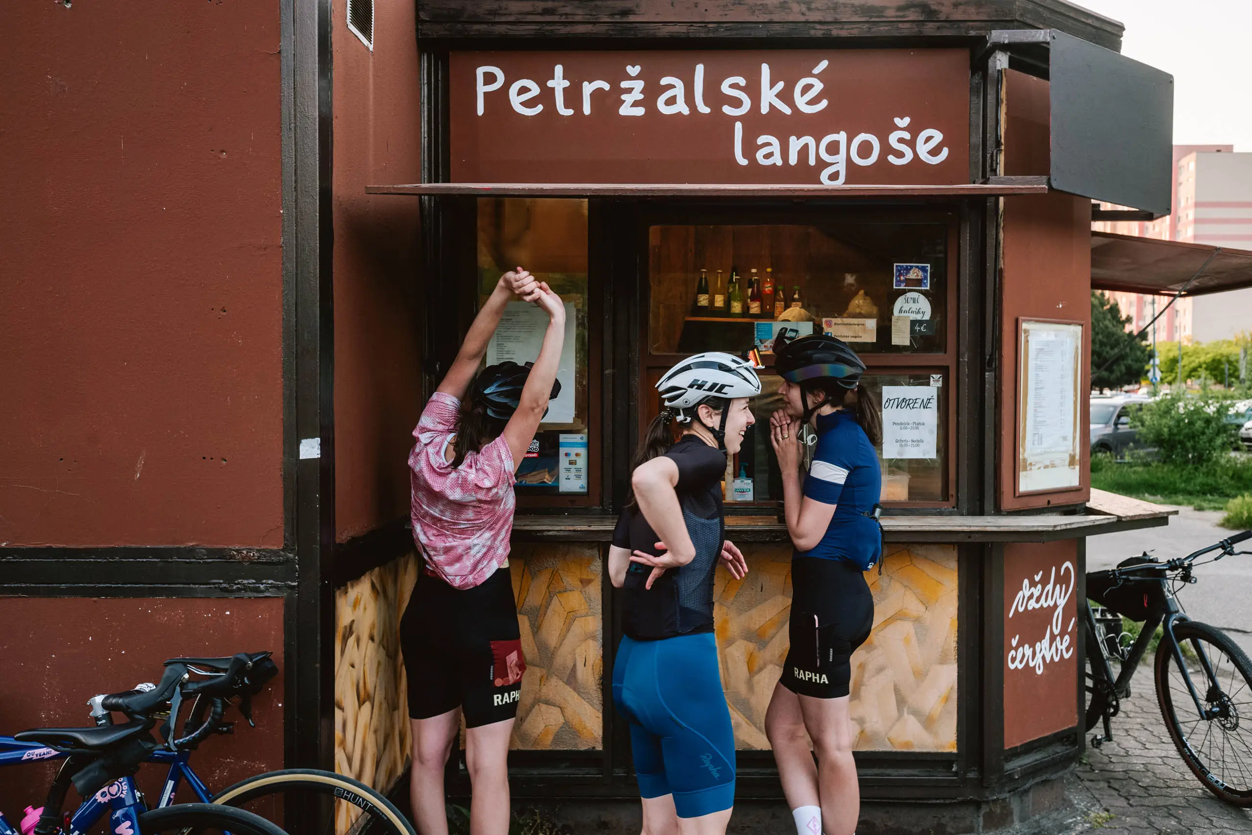 Repete, jazdím čiarnu stredu, bicycle, ride