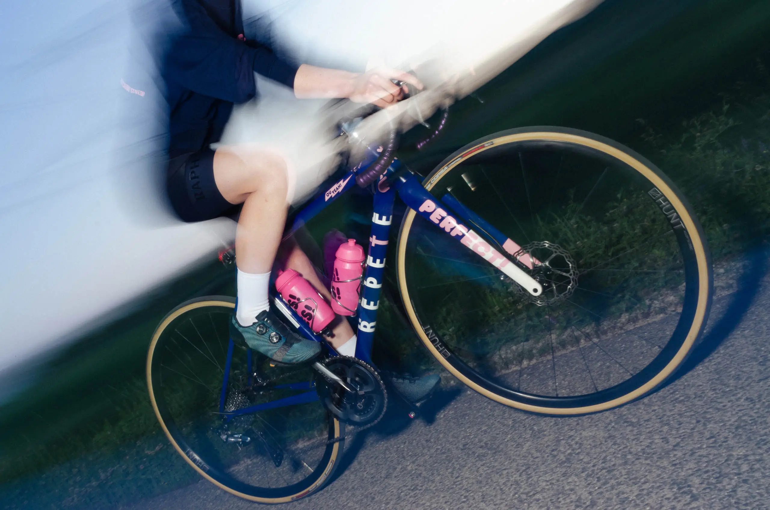 Repete, jazdím čiarnu stredu, bicycle, ride