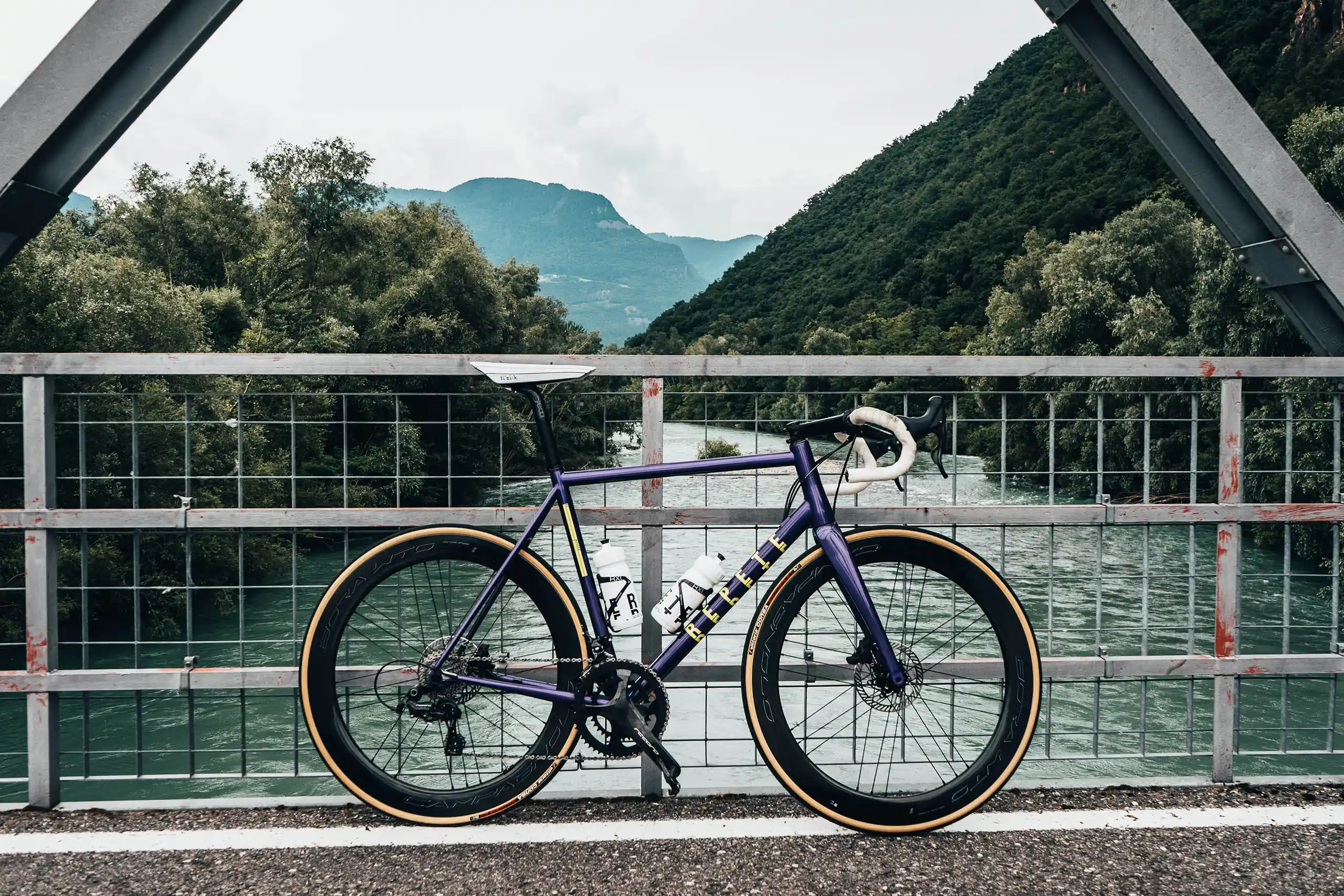 Repete, Reason, road, bicycle