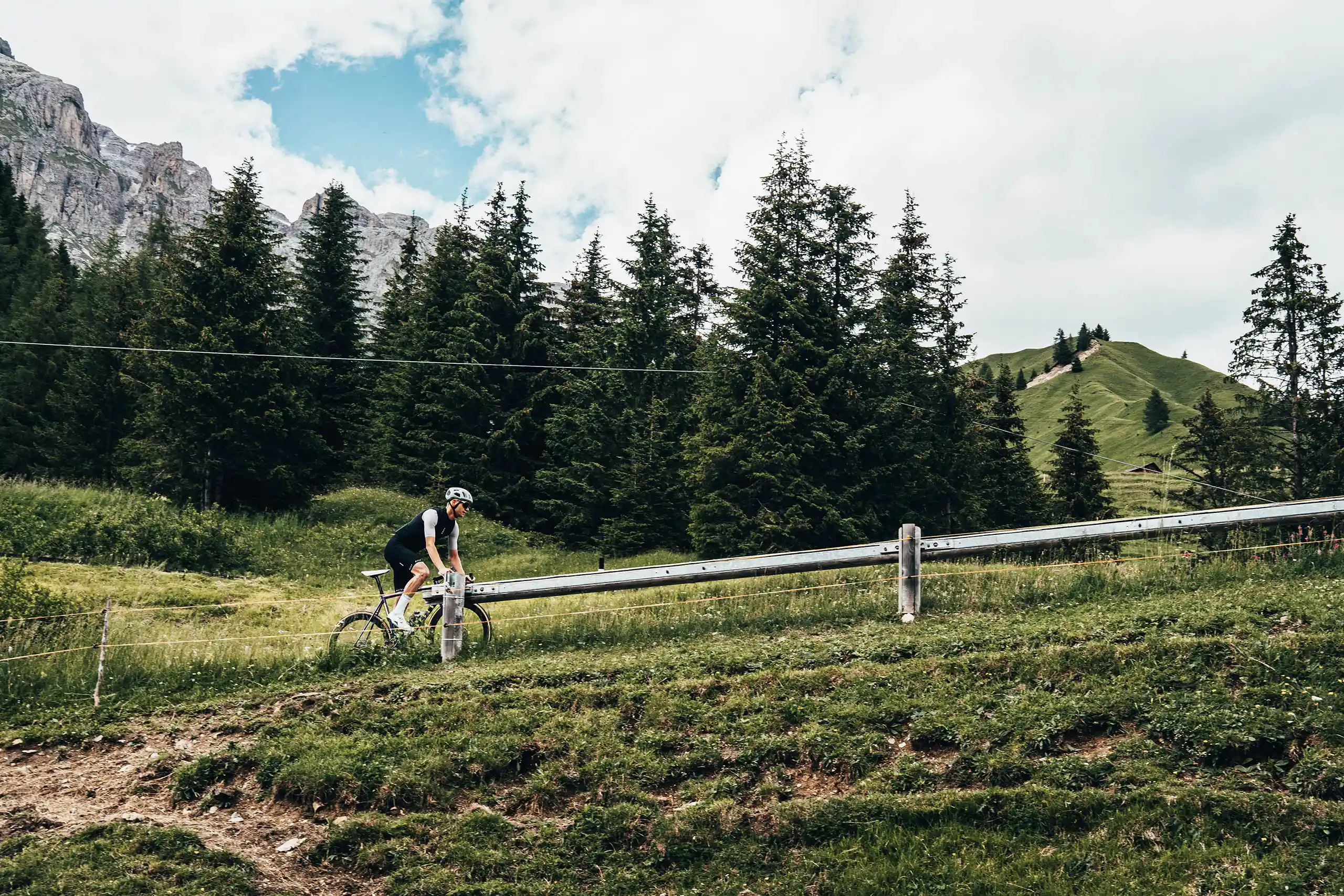 Repete, Reason, road, bicycle
